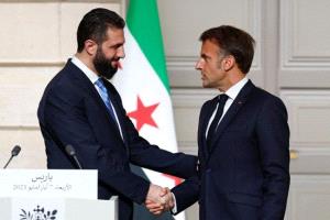 ماكرون يطالب سوريا بوقف دائم لإطلاق النار ودمج "قسد" في الدولة