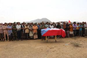 لحج تودّع الشهيد أشرف الحالمي.. دمٌ جنوبي في مواجهة القصف