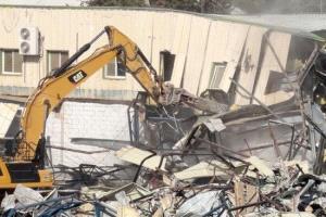 مصر تندد بهدم مقر الأونروا وتصفه بانتهاك صارخ للقانون الدولي