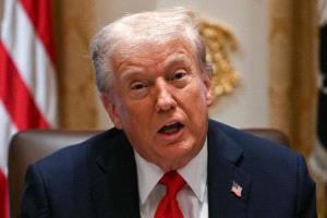 ترامب: إعادة بناء فنزويلا أهم من إجراء انتخابات جديدة