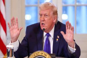 ترامب يوقع "أمرا طارئا" بشأن نفط فنزويلا