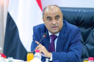 تغيير مفاجئ في قمة الحكومة.. بن بريك يستقيل والعليمي يكلّف الزنداني بتشكيل حكومة جديدة