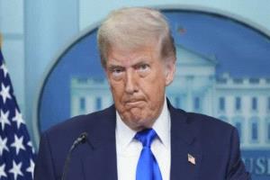 ترامب يلوّح بأسطول ضخم قرب إيران ويكشف شروط الحوار