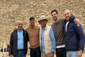 ويل سميث يُذهل الجيزة: من يبني الأهرامات يقدر على أي شيء