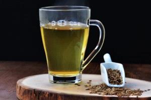 ماء الكمون الدافئ.. طقس بسيط لراحة الهضم