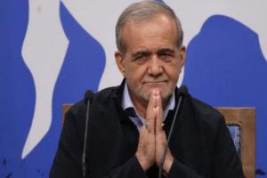 نجل الرئيس الإيراني يحذّر من شرخٍ أعمق بين الدولة والمجتمع