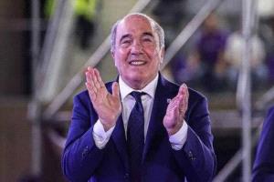 وفاة روكو كوميسو رئيس فيورنتينا عن 76 عامًا