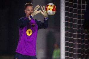 جيرونا يخطف شتيجن من برشلونة حتى نهاية الموسم