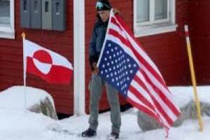 فرنسا تحشد الحلفاء لمواجهة تهديد أمريكي بجرينلاند