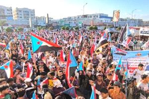 عدن تشهد الجمعة ملحمة شعبية للتأكيد على الثبات والوحدة