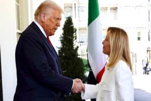 ميلوني تربط نوبل لترامب بسلام عادل في أوكرانيا وتتحفّظ على «مجلس السلام»