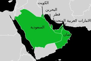 عكاشة: “الخديعة الكبرى”.. تحذير من سيناريو حرب شاملة تهدد الخليج وإيران