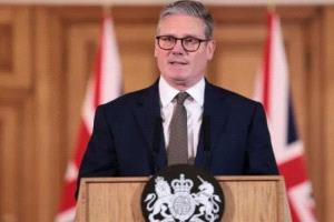 ستارمر يرفض تغيير القيادة: الاستقرار أولويتنا لبريطانيا