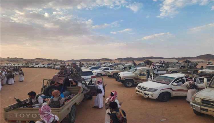 توتر داخل القبائل في مناطق الحوثيين بعد انشقاقات بارزة واعتقالات تثير قلق الجماعة