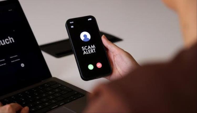 تحذيرات من خدع رقمية جديدة تستغل الذكاء الاصطناعي لسرقة البيانات والأموال