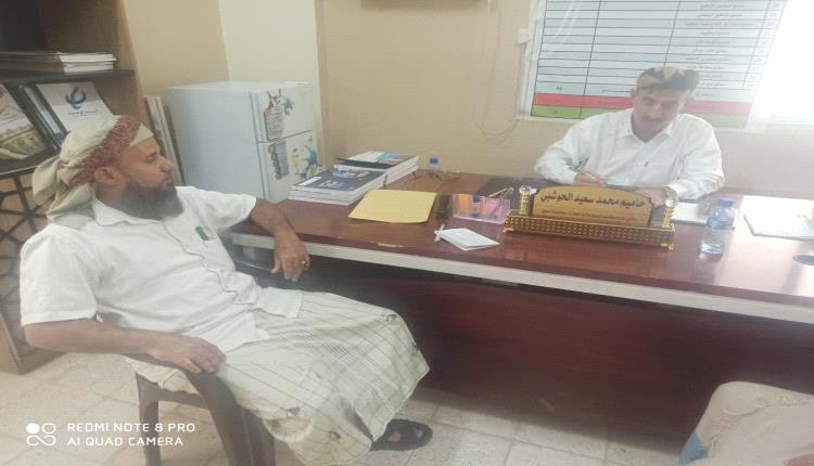 لحج: توجيهات مشددة لضبط أسعار الثلج وإطلاق حملات رقابية على الأسواق