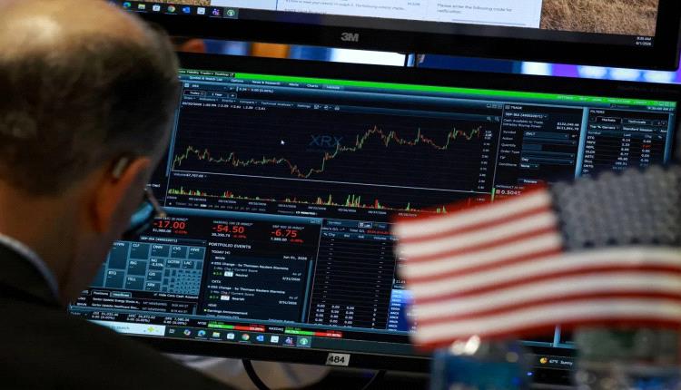صناديق الأسهم العالمية تقفز بـ10 مليارات دولار... والتكنولوجيا تستعيد جاذبيتها