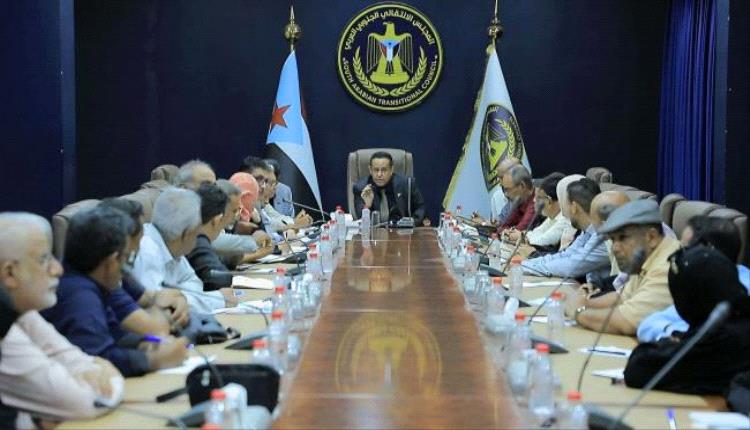 الانتقالي الجنوبي يعلن برنامجًا للتصعيد السلمي ويدعو لمليونية في عدن وحضرموت الثلاثاء
