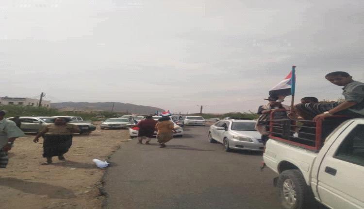 مواكب من شبوة تتجه إلى عدن للمشاركة في فعالية جماهيرية رافضة للوصاية
