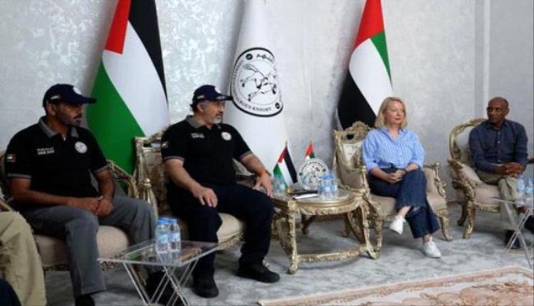 وفد أممي يطلع على الخدمات الطبية في المستشفى الميداني الإماراتي بقطاع غزة