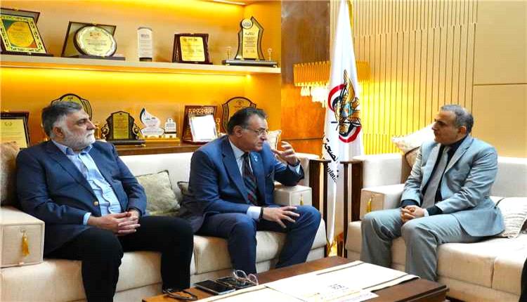 وزير الصحة ومنظمة الصحة العالمية يناقشان تعزيز الدعم الفني وتطوير القطاع الصحي في اليمن