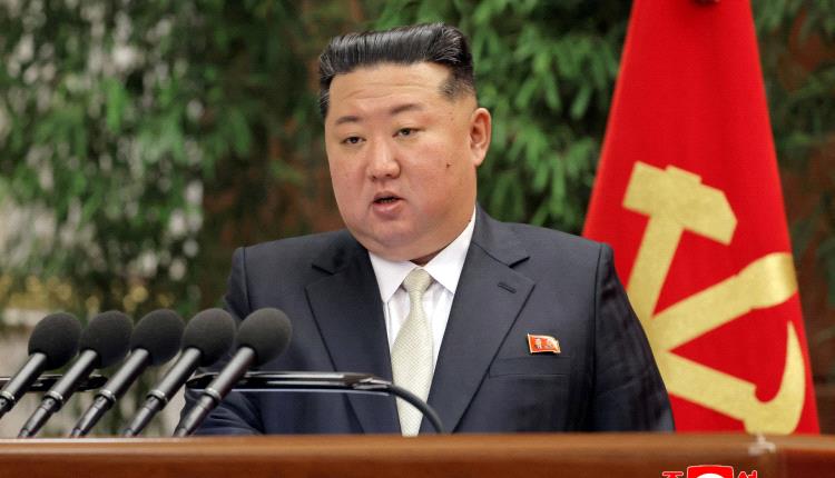كيم جونغ أون يصف فساد مسؤول عسكري كبير بـ"الجريمة السياسية"