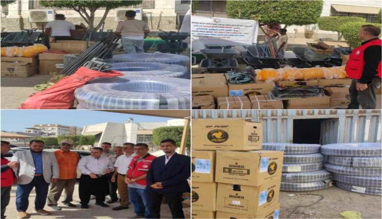 الهلال الأحمر اليمني يدعم صندوق النظافة بعدن بمعدات لتعزيز الاستجابة لمخاطر السيول
