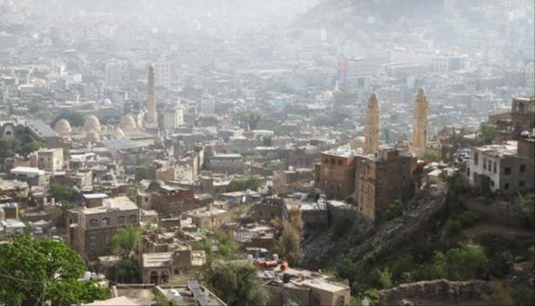 ضحايا مدنيون في قصف مدفعي طال تجمعاً سكنياً بريف تعز