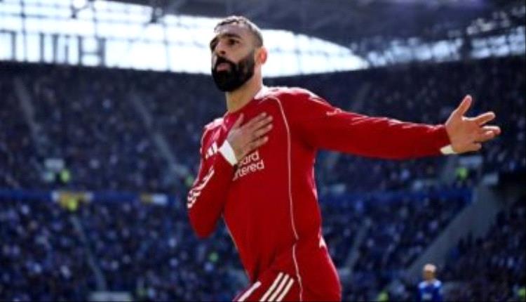 بشكل نهائي.. تقرير بريطاني يحسم الجدل حول حقيقة عودة محمد صلاح إلى ليفربول