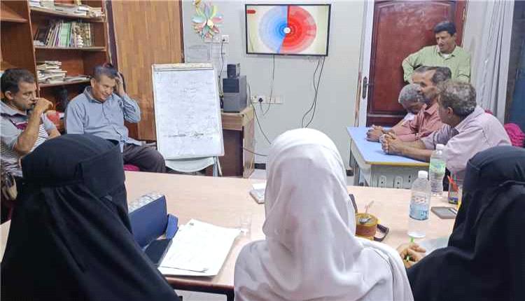 عقول "أبين" تصنع الفارق.. حضور مميز في تصفيات تحدي القراءة العربي بنسخته العاشرة