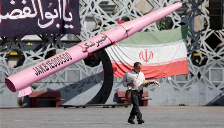 حرب شاملة تلوح في الأفق.. طهران تجدد قصف دول الخليج والولايات المتحدة تفرض حصاراً بحرياً بعد ليلة غارات سابعة