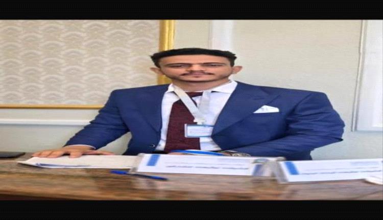 باحث جامعي في عدن يناقش دراسة حول تطوير مرونة المؤسسات أمام التحديات