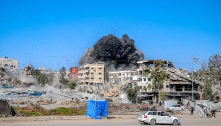 غزة تحت القصف والأوبئة تضاعف معاناة النازحين في ظل تدهور الوضع الإنساني