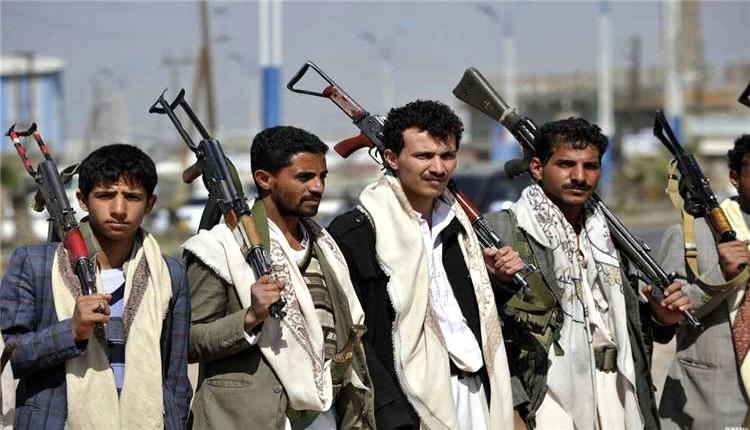 تعليمات أمنية وتأمين غذائي.. استنفار داخلي يطال قيادات الصف الثاني والثالث للحوثيين