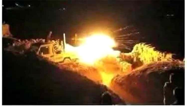 قصف مدفعي يستهدف تجمعات الحوثيين شمال وغرب الضالع
