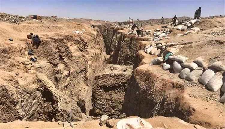 توجيه حكومي عاجل لوقف التنقيب عن الذهب في "قضية" بحضرموت