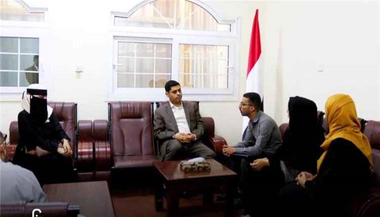 مركز إنصاف ووزارة حقوق الإنسان يبحثان توسيع التعاون في دعم وحماية الحقوق