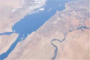 رويترز: الحوثيون يحذرون شركات الشحن من التحميل أو التفريغ بموانئ السعودية