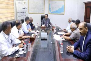 وزير الكهرباء يترأس اجتماعاً لإقرار تعديل التعرفة الكهربائية وتعزيز الإيرادات