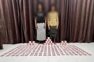 مكافحة المخدرات بعدن تضبط مروجين بحوزتهما 3 آلاف حبة بريجبالين بدار سعد