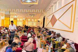 مشايخ يافع يعلنون رفضهم إدراج قضايا القتل في صفقات تبادل الأسرى
