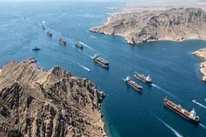 مباحثات فرنسية مع الإمارات وقطر وعمان حول مضيق هرمز