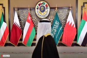 خليجي أوروبي يتمسك بحرية الملاحة في هرمز ويطالب بوقف التصعيد
