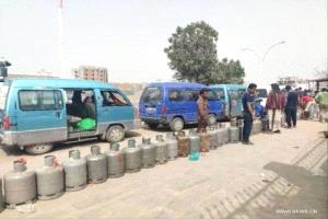 أزمة غاز منزلي خانقة تضرب العاصمة عدن مجددا