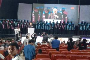 في موكب مهيب.. تعز تحتفي بتخرج 615 حافظاً وحافظة للقرآن من تعز ومدينتين من الجنوب العربي العاصمة عدن وحضرموت