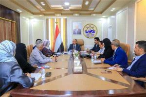 وزير النقل يبحث مع رئيسة الجهاز المركزي للإحصاء تعزيز التكامل الإحصائي ودعم إعداد الحسابات القومية