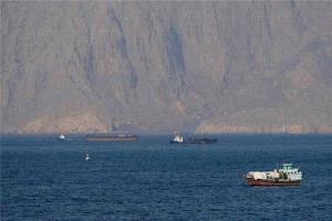 الحوثيون يعلنون استهداف ناقلتي نفط سعوديتين