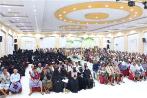 خنفر تحتضن لقاءً تشاورياً لتعزيز التوافق المجتمعي ودعم السلطة المحلية في أبين