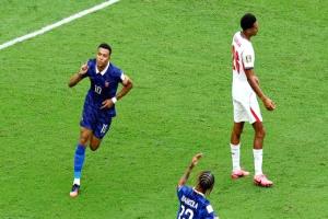 مبابي يكتب التاريخ ويتربع على عرش هدافي كأس العالم متجاوزًا ميسي
