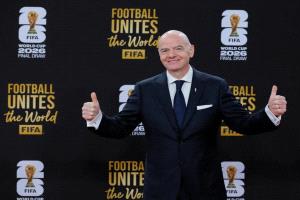 إنفانتينو: خطة بيع حصة في كأس العالم مجرد اقتراح وليست إلزاماً